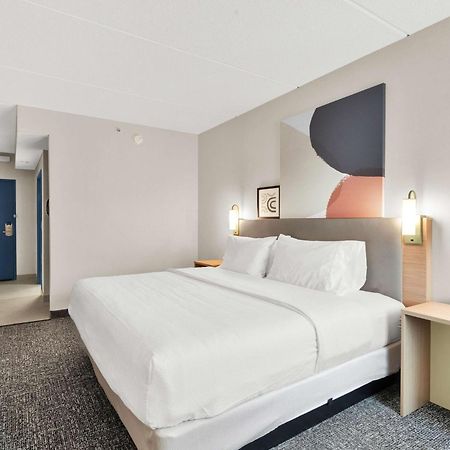 Spark By Hilton Plymouth Eksteriør billede